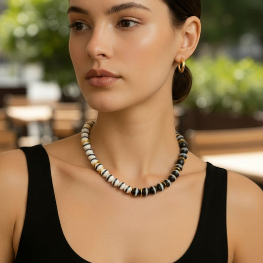 Dualis Agate Necklace