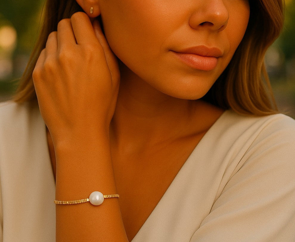 Elegant Pearl & Hematite Bracelet