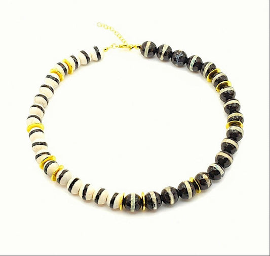 Dualis Agate Necklace