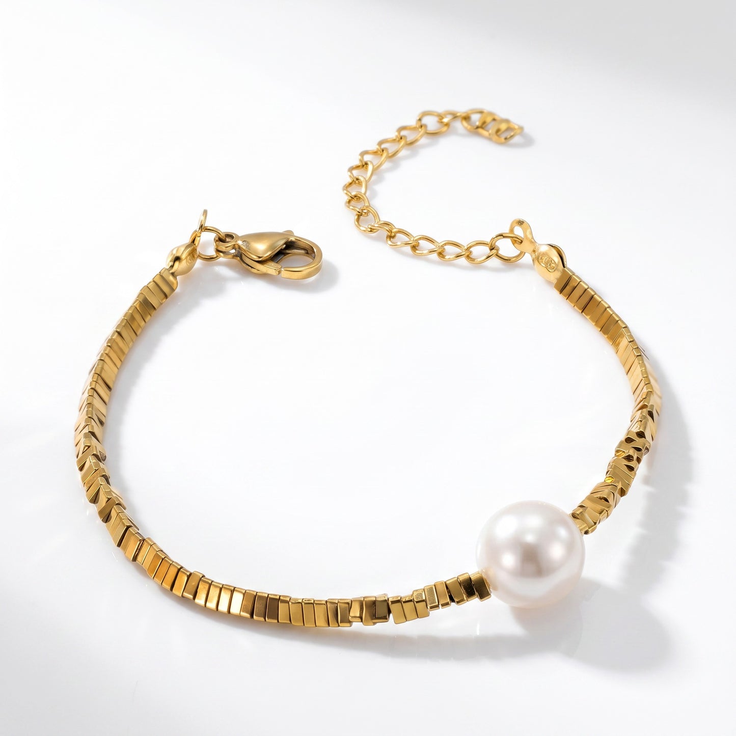Elegant Pearl & Hematite Bracelet