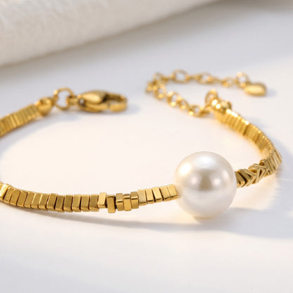 Elegant Pearl & Hematite Bracelet